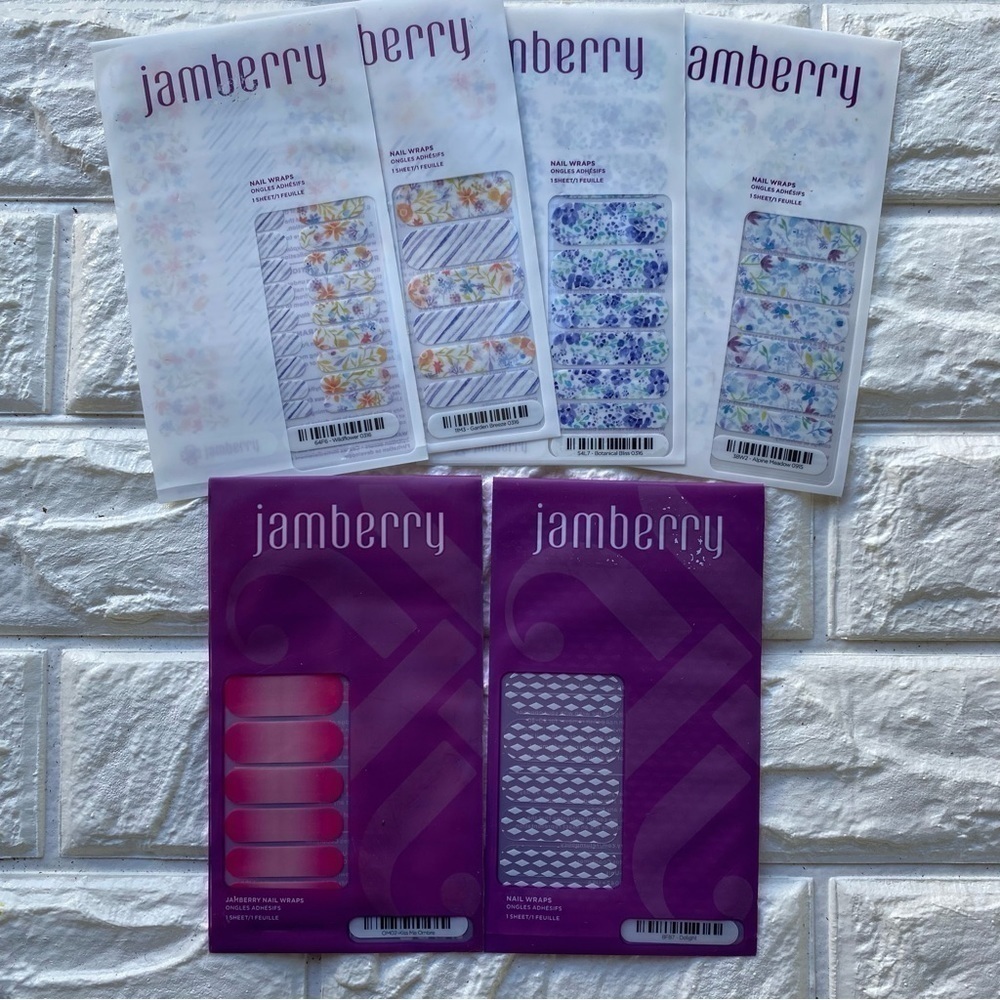 Jamberry lot of 6 Nail Wraps